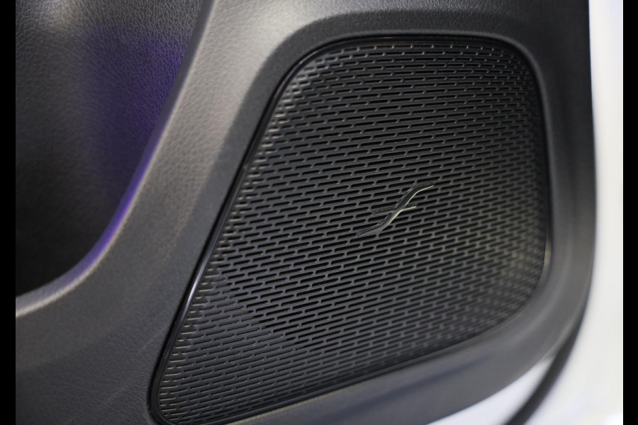 Mercedes-Benz A-Klasse 200 AMG 45 Look / Aut / 163 Pk / Navi / Camera / Cruise Control / F1 Flippers / Open Panoramadak / Led / 19