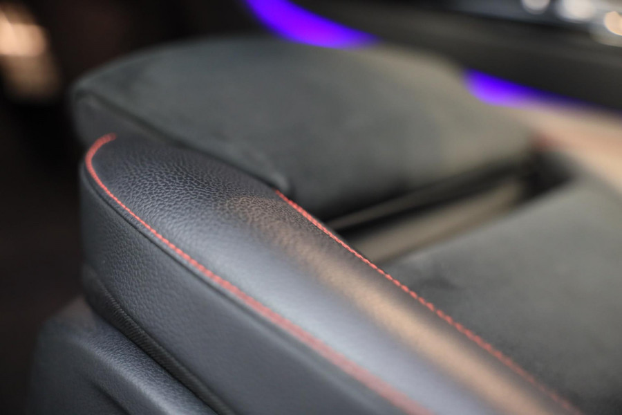 Mercedes-Benz A-Klasse 200 AMG 45 Look / Aut / 163 Pk / Navi / Camera / Cruise Control / F1 Flippers / Open Panoramadak / Led / 19