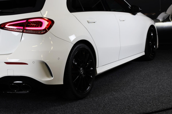 Mercedes-Benz A-Klasse 200 AMG 45 Look / Aut / 163 Pk / Navi / Camera / Cruise Control / F1 Flippers / Open Panoramadak / Led / 19