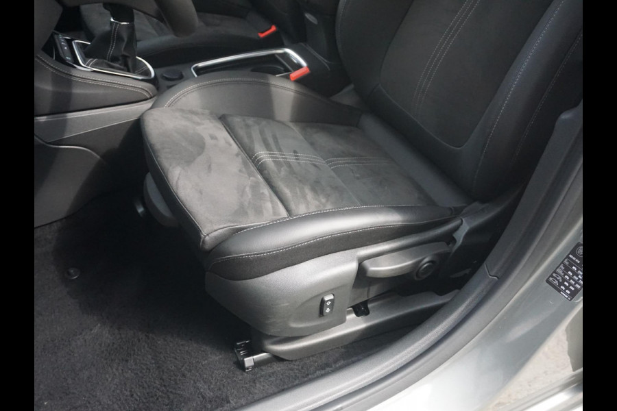 Opel Astra Sports Tourer 1.2 Ultimate
