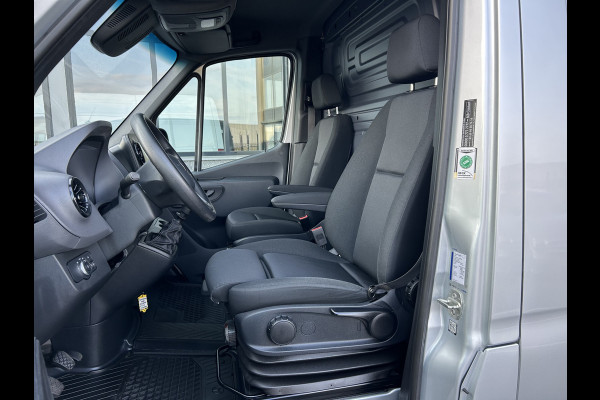 Mercedes-Benz Sprinter 315 CDI L2 H1 RWD / Trekhaak / MBUX / Camera / Carplay navigatie / Airco / 270 Graden achterdeuren