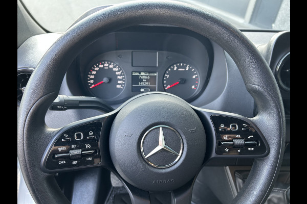 Mercedes-Benz Sprinter 319 CDI L2 H2 3.0 V6 / 3500KG Trekhaak / 360 Camera / MBUX / Navigatie / Cruise control / Airco / 270 Graden achterdeuren