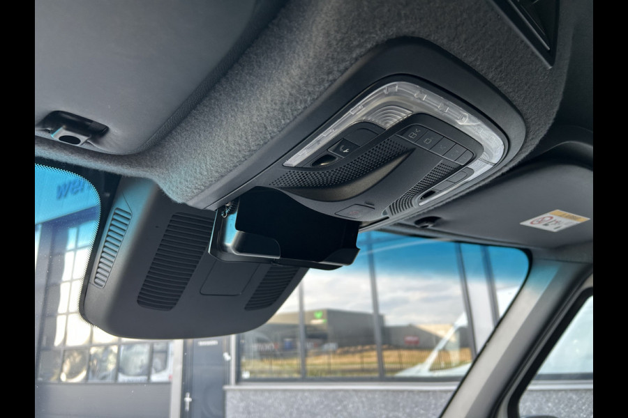 Mercedes-Benz Sprinter 319 CDI L2 H2 3.0 V6 / 3500KG Trekhaak / 360 Camera / MBUX / Navigatie / Cruise control / Airco / 270 Graden achterdeuren