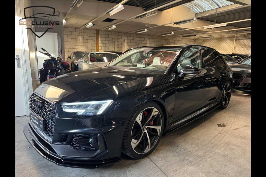 Audi RS4 2.9 TFSI Quattro Pano/B&O/Carbon/HUD/Massage/Camera