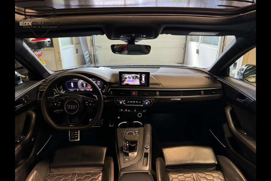 Audi RS4 2.9 TFSI Quattro Pano/B&O/Carbon/HUD/Massage/Camera