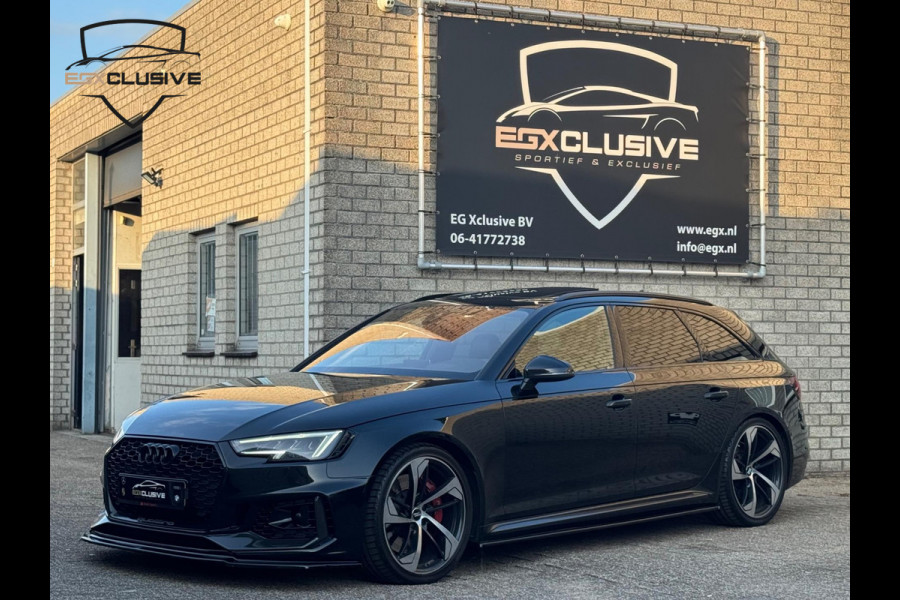 Audi RS4 2.9 TFSI Quattro Pano/B&O/Carbon/HUD/Massage/Camera