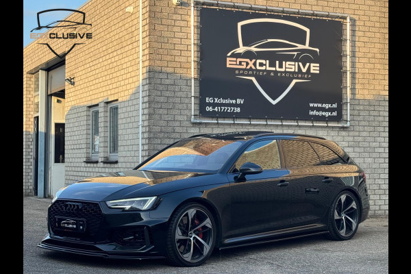 Audi RS4 2.9 TFSI Quattro Pano/B&O/Carbon/HUD/Massage/Camera