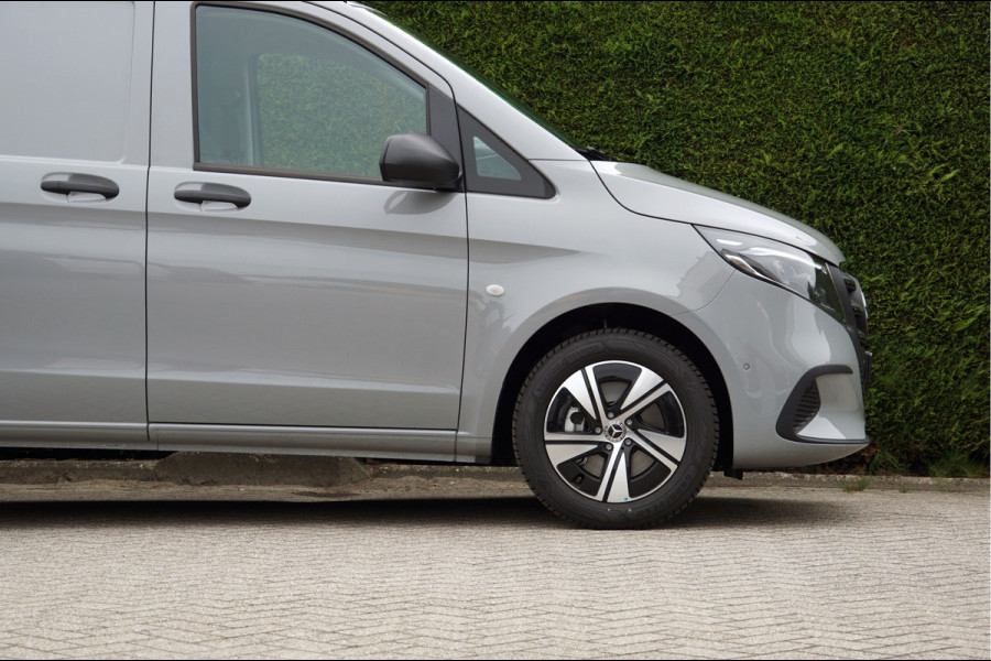 Mercedes-Benz Vito VITO 116 CDI Lang Pro Facelift | Alpinegrijs | LED Trekhaak Multibeam Stuurverwarming