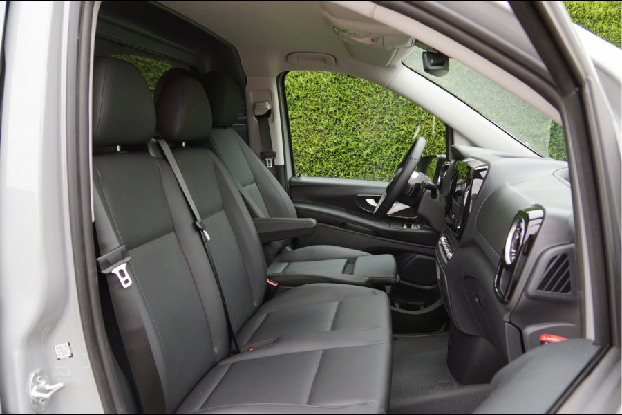 Mercedes-Benz Vito VITO 116 CDI Lang Pro Facelift | Alpinegrijs | LED Trekhaak Multibeam Stuurverwarming