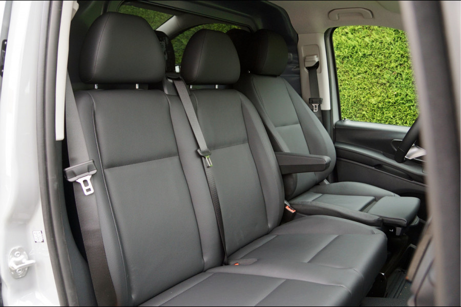 Mercedes-Benz Vito VITO 116 CDI Lang Pro Facelift | Alpinegrijs | LED Trekhaak Multibeam Stuurverwarming