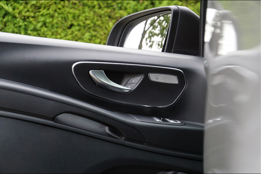 Mercedes-Benz Vito VITO 116 CDI Lang Pro Facelift | Alpinegrijs | LED Trekhaak Multibeam Stuurverwarming