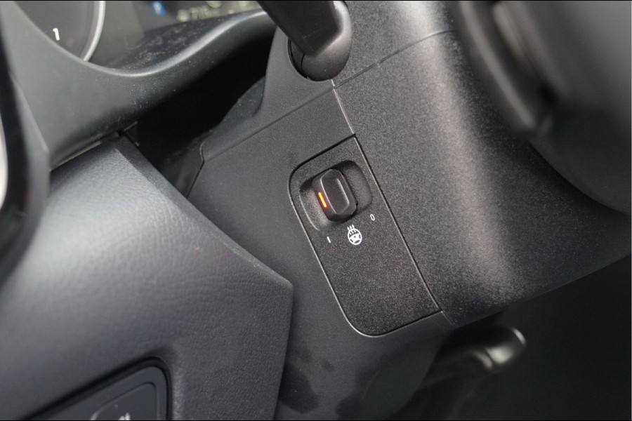 Mercedes-Benz Vito VITO 116 CDI Lang Pro Facelift | Alpinegrijs | LED Trekhaak Multibeam Stuurverwarming