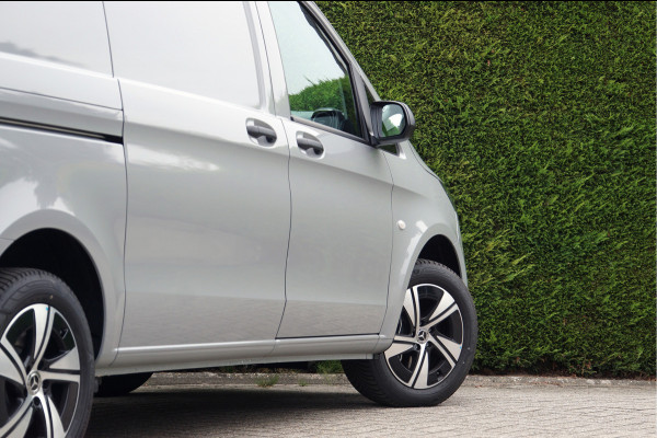 Mercedes-Benz Vito VITO 116 CDI Lang Pro Facelift | Alpinegrijs | LED Trekhaak Multibeam Stuurverwarming