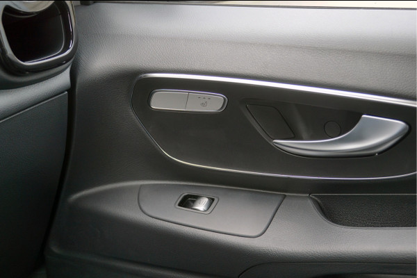 Mercedes-Benz Vito VITO 116 CDI Lang Pro Facelift | Alpinegrijs | LED Trekhaak Multibeam Stuurverwarming