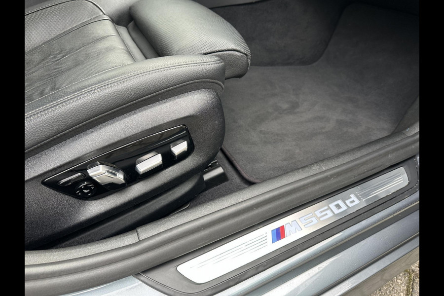 BMW 5 Serie Touring M550d xDrive High Executive !!TURBO KAPOT!!Memory|Comfortstoel|Camera|CarPlay