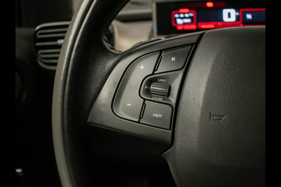 Citroën C4 Cactus 1.2 PureTech Business Sport (APPLE CARPLAY,NAVI,CLIMATE,LED,CRUISE,PDC,SPORTSTOELEN,NETTE STAAT)
