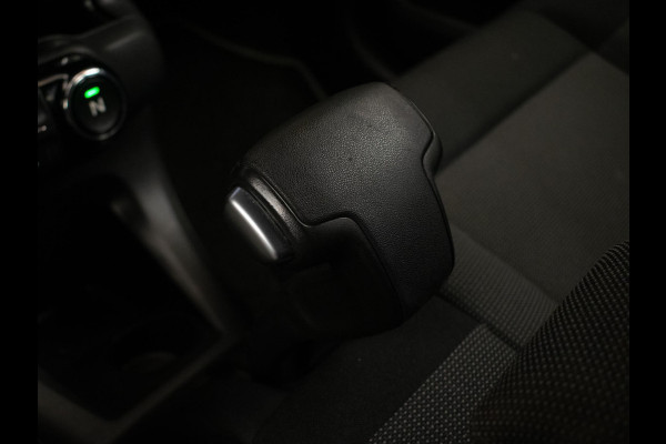 Citroën C4 Cactus 1.2 PureTech Business Sport (APPLE CARPLAY,NAVI,CLIMATE,LED,CRUISE,PDC,SPORTSTOELEN,NETTE STAAT)