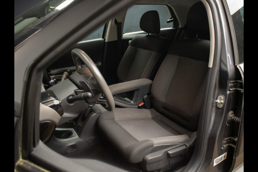 Citroën C4 Cactus 1.2 PureTech Business Sport (APPLE CARPLAY,NAVI,CLIMATE,LED,CRUISE,PDC,SPORTSTOELEN,NETTE STAAT)