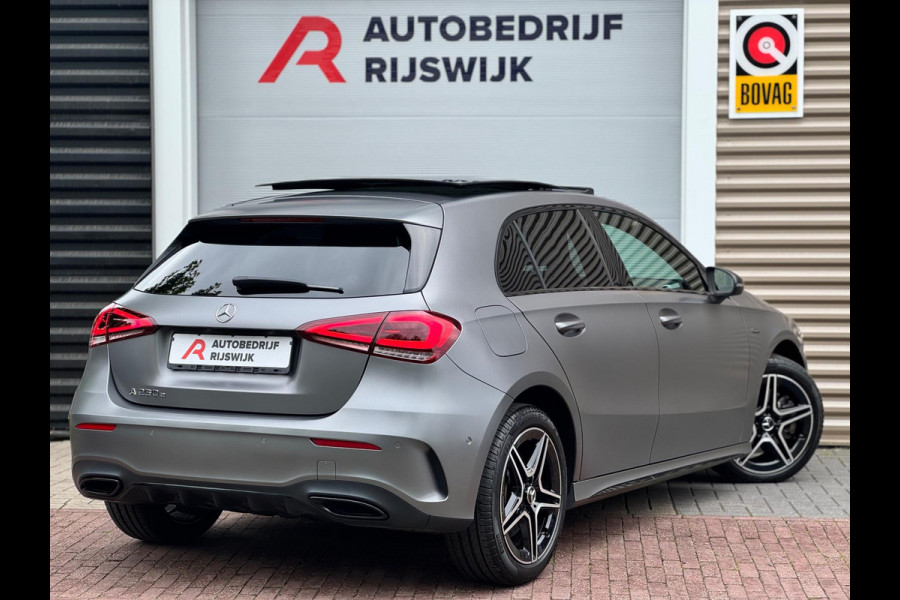 Mercedes-Benz A-Klasse 250 e Premium Magno Pano/Burmester/Camera