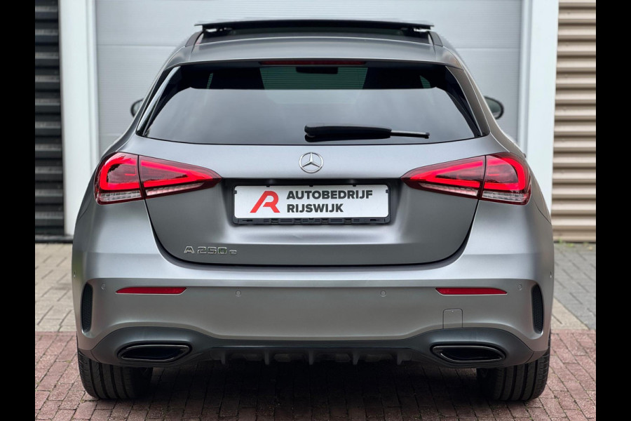 Mercedes-Benz A-Klasse 250 e Premium Magno Pano/Burmester/Camera
