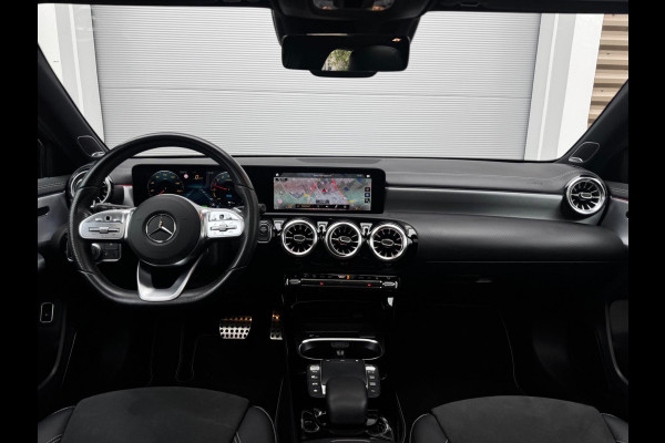 Mercedes-Benz A-Klasse 250 e Premium Magno Pano/Burmester/Camera