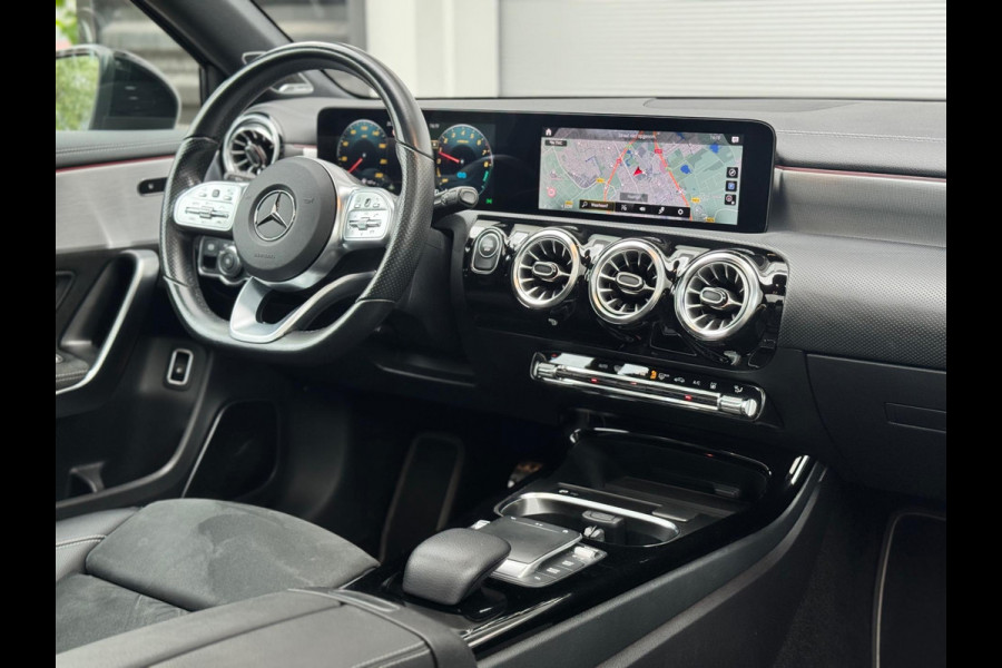 Mercedes-Benz A-Klasse 250 e Premium Magno Pano/Burmester/Camera