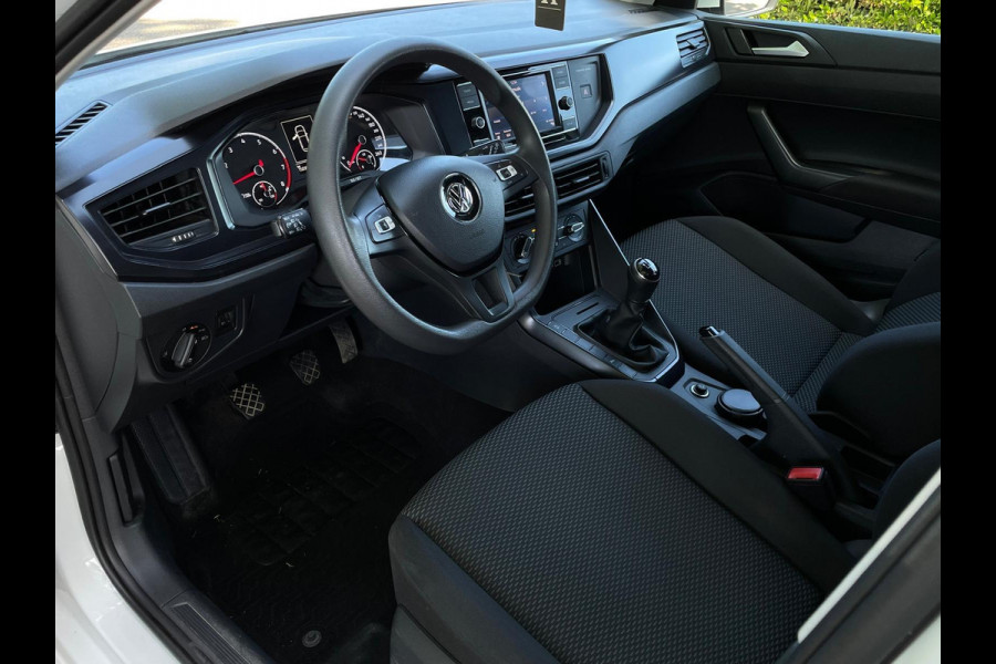 Volkswagen Polo 1.0 MPI Comfortline/Cruise/FcaeliftStoel Verm