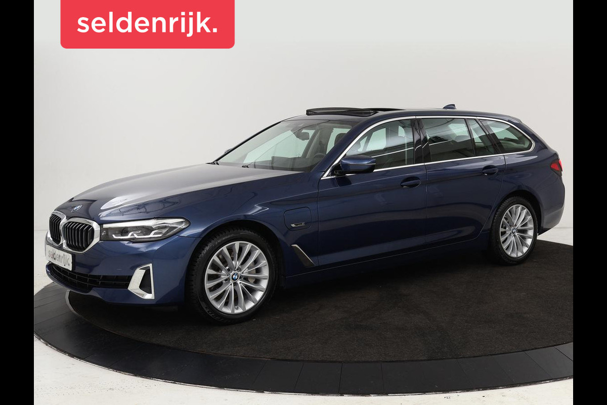 BMW 5 Serie 530e xDrive High Executive | Luxury Line | Panoramadak | Nappaleder | Stoelventilatie | Head-Up | Carplay | Live Cockpit | Adaptive LED | Stoelverwarming | Navigatie | PHEV BMW 5 Serie 530e xDrive High Executive | Luxury Line | Panoramadak | Nappaleder | Stoelventilatie | Head-Up | Carplay | Live Cockpit | Adaptive LED | Stoelverwarming | Navigatie | PHEV