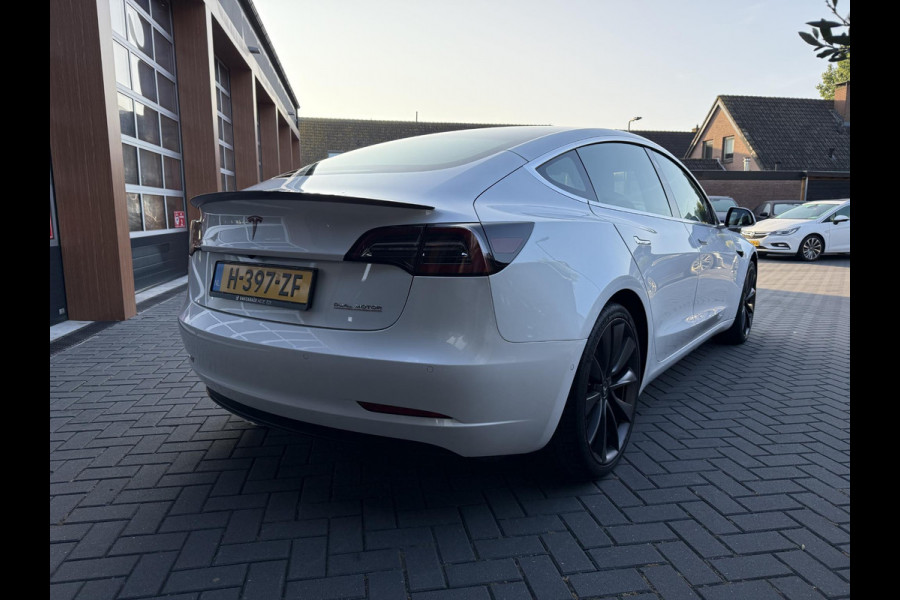 Tesla Model 3 Performance AWD 75 kWh Performance Dual Motor AWD 4D 360kW