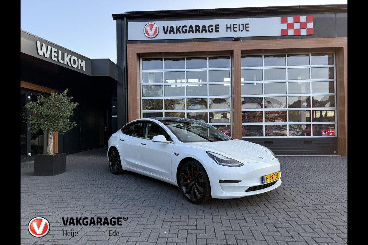 Tesla Model 3 Performance AWD 75 kWh Performance Dual Motor AWD 4D 360kW Tesla Model 3 Performance AWD 75 kWh Performance Dual Motor AWD 4D 360kW