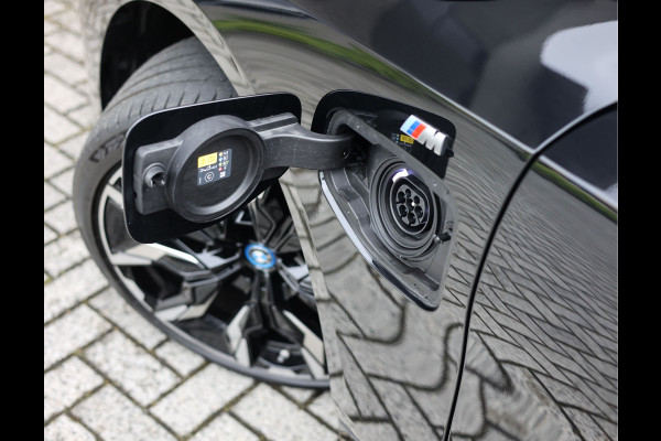 BMW 5 Serie 550e Touring xDrive *Direct beschikbaar*