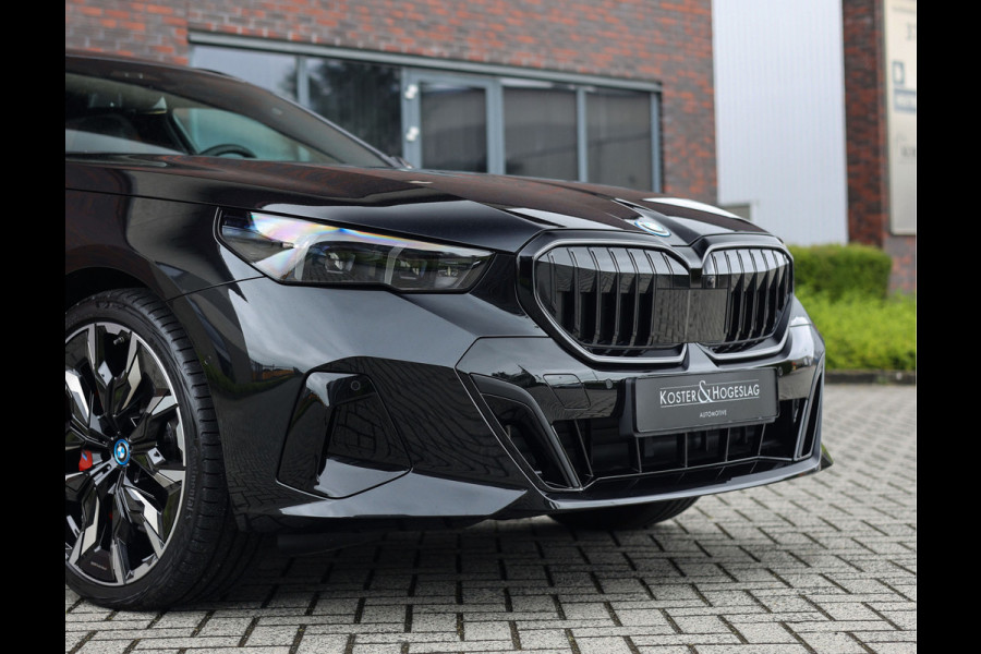 BMW 5 Serie 550e Touring xDrive *Direct beschikbaar*