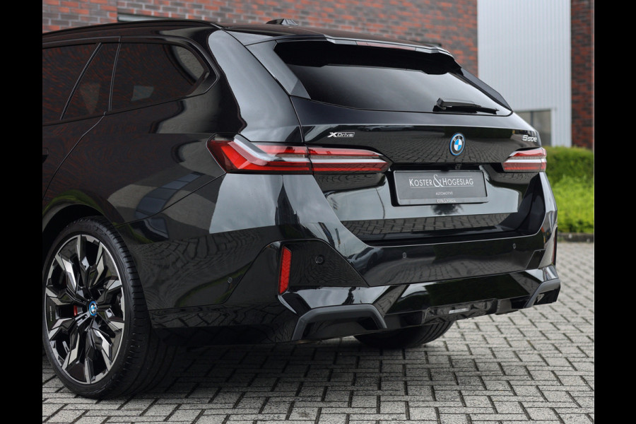 BMW 5 Serie 550e Touring xDrive *Direct beschikbaar*