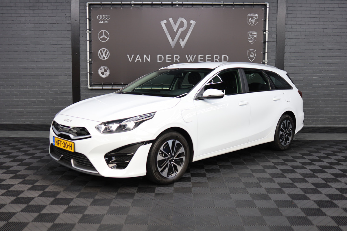 Kia Ceed Sportswagon 1.6 GDI PHEV DynamicLine | Hybride | Dynamic Line | CarPlay | fabrieksgarantie | BTW voor bedrijven verrekenbaar | Kia Ceed Sportswagon 1.6 GDI PHEV DynamicLine | Hybride | Dynamic Line | CarPlay | fabrieksgarantie | BTW voor bedrijven verrekenbaar |
