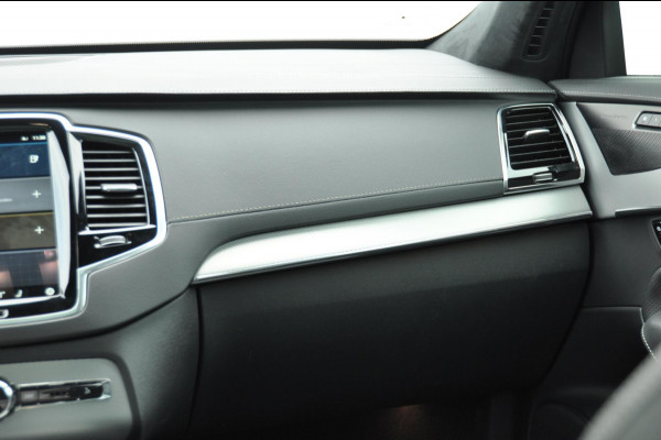 Volvo XC90 T8 455PK Automaat Recharge AWD Ultimate Dark HEICO / Luchtvering / Panoramisch schuif en kantel dak / Head-Up Display / Google Services / Adaptieve Cruise Control / Harman Kardon Audio/