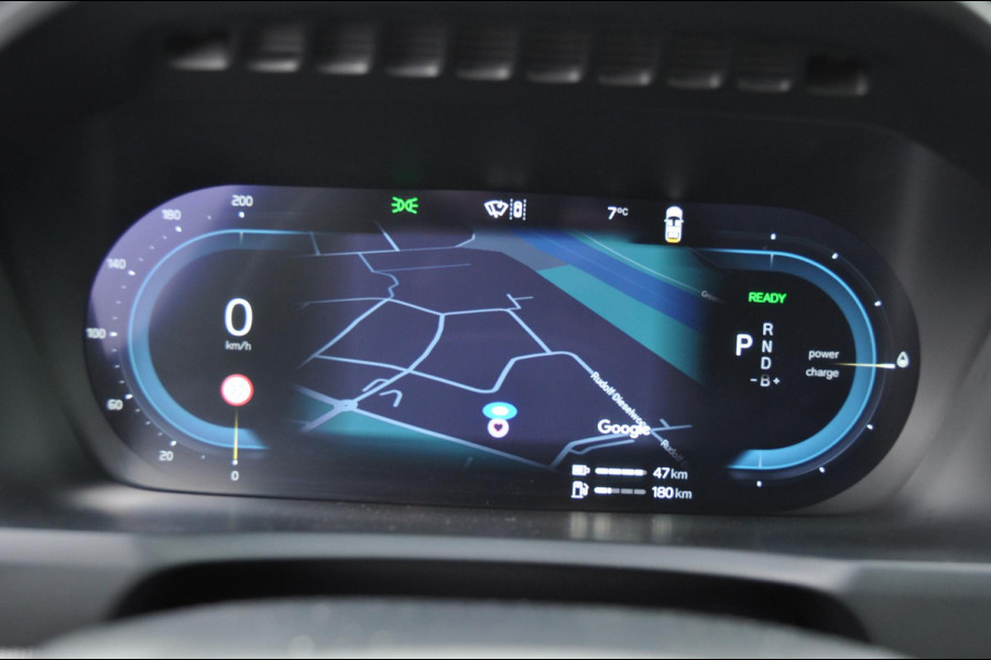 Volvo XC90 T8 455PK Automaat Recharge AWD Ultimate Dark HEICO / Luchtvering / Panoramisch schuif en kantel dak / Head-Up Display / Google Services / Adaptieve Cruise Control / Harman Kardon Audio/