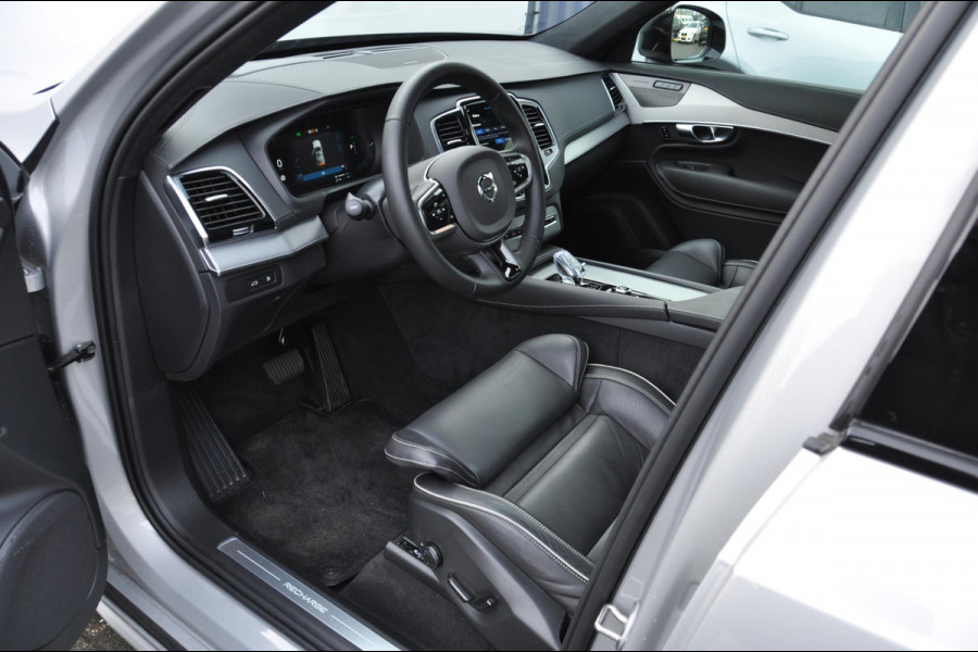 Volvo XC90 T8 455PK Automaat Recharge AWD Ultimate Dark HEICO / Luchtvering / Panoramisch schuif en kantel dak / Head-Up Display / Google Services / Adaptieve Cruise Control / Harman Kardon Audio/