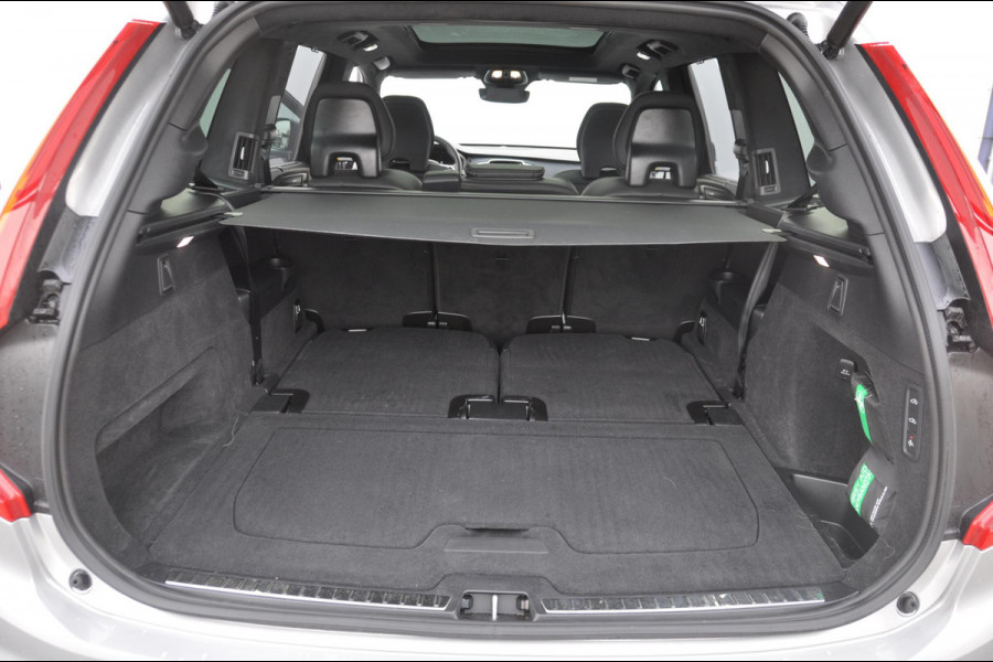 Volvo XC90 T8 455PK Automaat Recharge AWD Ultimate Dark HEICO / Luchtvering / Panoramisch schuif en kantel dak / Head-Up Display / Google Services / Adaptieve Cruise Control / Harman Kardon Audio/