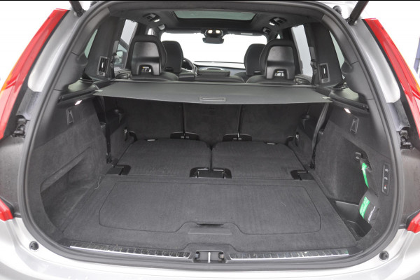 Volvo XC90 T8 455PK Automaat Recharge AWD Ultimate Dark HEICO / Luchtvering / Panoramisch schuif en kantel dak / Head-Up Display / Google Services / Adaptieve Cruise Control / Harman Kardon Audio/