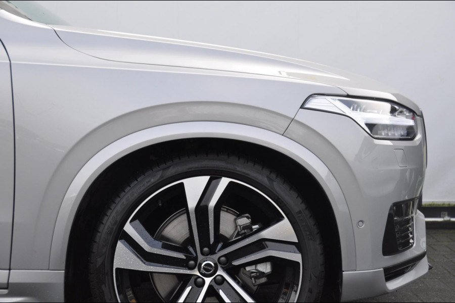 Volvo XC90 T8 455PK Automaat Recharge AWD Ultimate Dark HEICO / Luchtvering / Panoramisch schuif en kantel dak / Head-Up Display / Google Services / Adaptieve Cruise Control / Harman Kardon Audio/