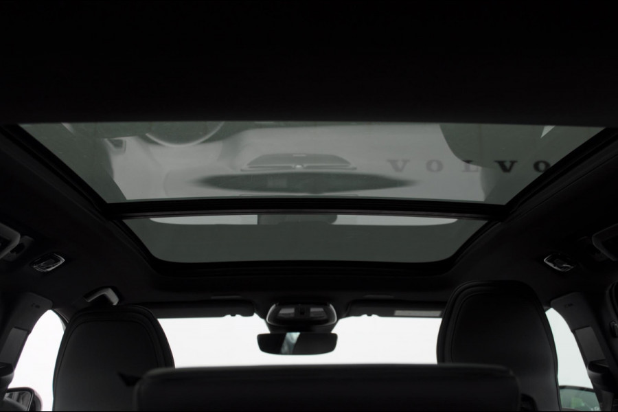 Volvo V60 T6 350PK Automaat Plus Dark / Adaptive cruise control / Elektrische stoelen / Harman Kardon audio / Trekhaak / Pilot assist / BLIS / Stoel en stuur verwarming / Elektrische achterklep / Parkeersensoren met 360 camera / Google infotainment