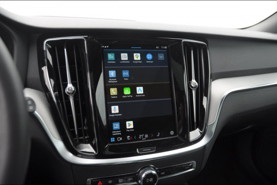 Volvo V60 T6 350PK Automaat Plus Dark / Adaptive cruise control / Elektrische stoelen / Harman Kardon audio / Trekhaak / Pilot assist / BLIS / Stoel en stuur verwarming / Elektrische achterklep / Parkeersensoren met 360 camera / Google infotainment