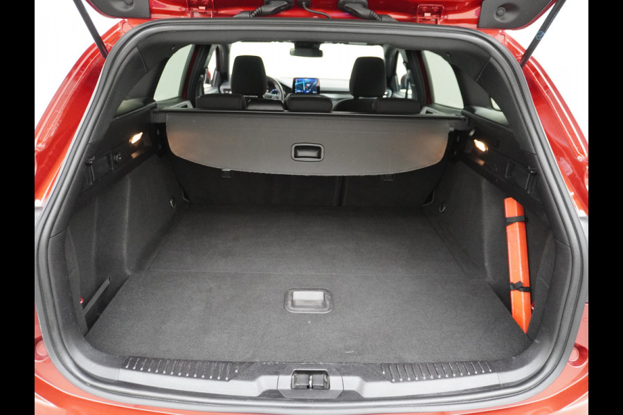 Ford FOCUS Wagon 1.0T 126PK ST Line 18" Navi Apple Carplay Android Auto Ecc Trekhaak Design Pack 2 Stuur+Stoel+Voorruit Verwarming Cruise Control EcoBoost Winter Pack Keyless Led Comfort Pack Lmv  Privacy Glas Licht-Regensensor Wifi Bluetooth Rijstrooksensor 1e Eigenaar 1.383KG