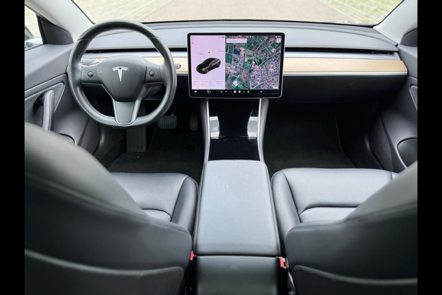 Tesla Model 3 Standard RWD Plus 60 kWh, panoramadak, leder, achteruitrijcamera, Nederlandse auto met nationale auto pas