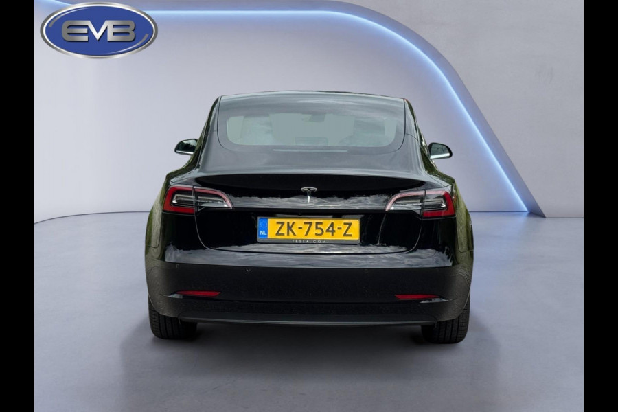 Tesla Model 3 Standard RWD Plus 60 kWh, panoramadak, leder, achteruitrijcamera, Nederlandse auto met nationale auto pas