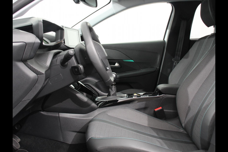 Peugeot 208 1.2 PureTech Allure Pack Achteruitrij camera Climate control LED Adaptieve cruise control Parkeersensor achter Verwarmde voorstoelen