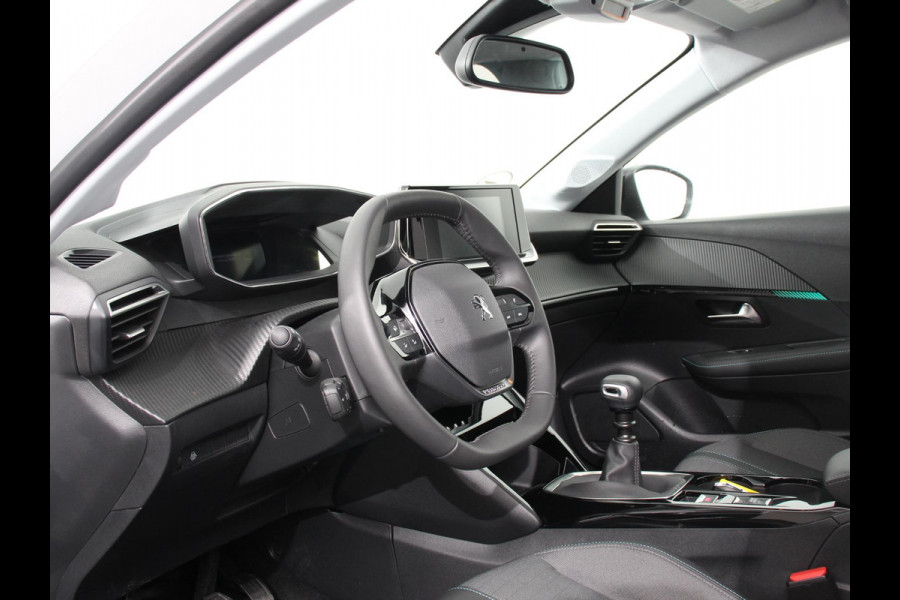 Peugeot 208 1.2 PureTech Allure Pack Achteruitrij camera Climate control LED Adaptieve cruise control Parkeersensor achter Verwarmde voorstoelen