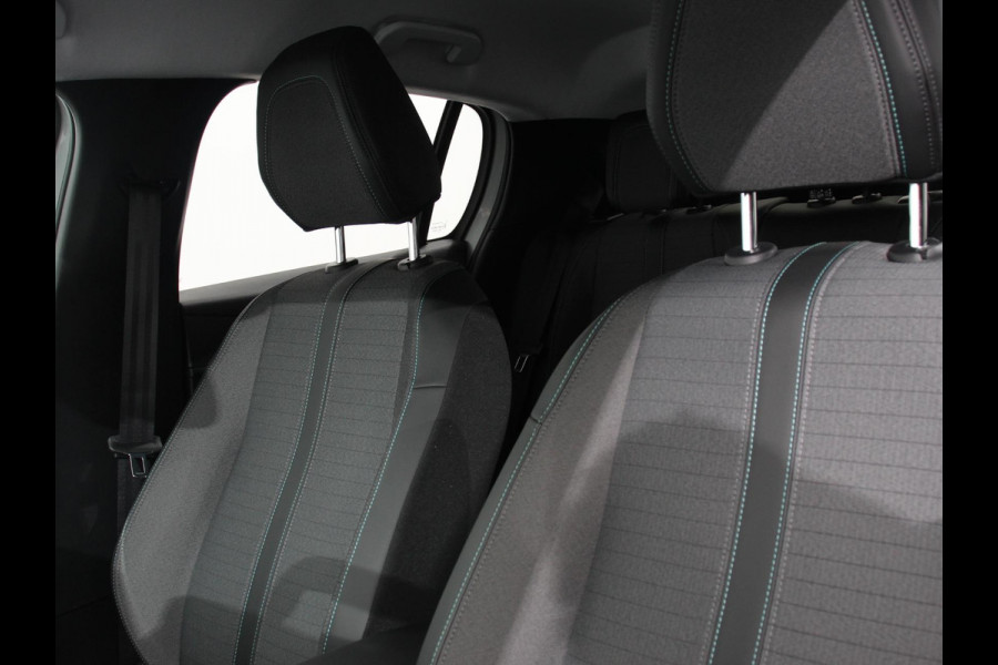 Peugeot 208 1.2 PureTech Allure Pack Achteruitrij camera Climate control LED Adaptieve cruise control Parkeersensor achter Verwarmde voorstoelen