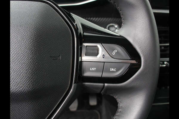 Peugeot 208 1.2 PureTech Allure Pack Achteruitrij camera Climate control LED Adaptieve cruise control Parkeersensor achter Verwarmde voorstoelen