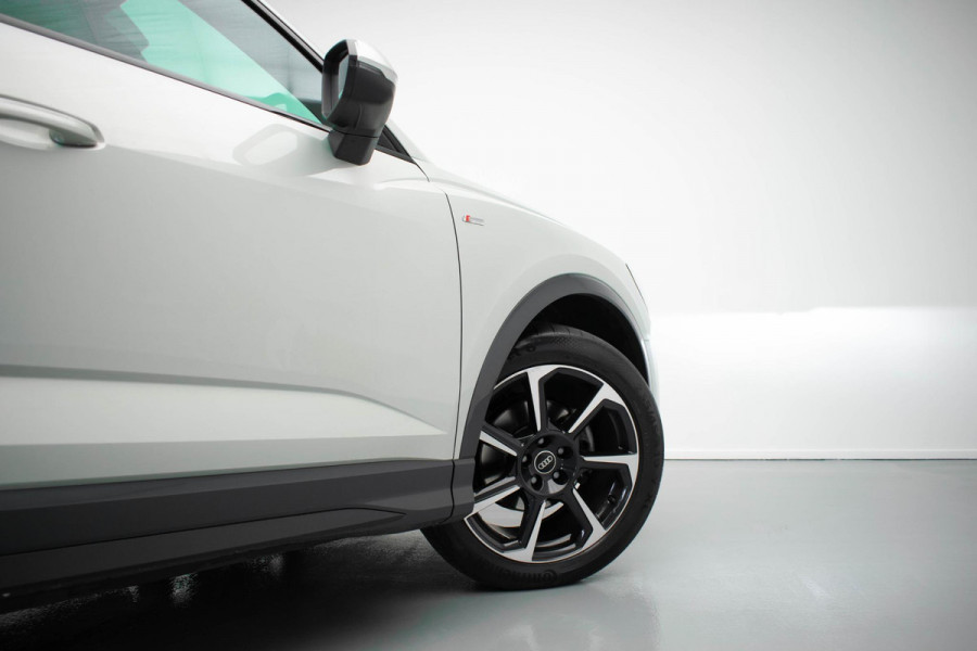 Audi Q3 Sportback 35 TFSI S Edition |Pano|3xS-Line|Sonos|Elek.Stoelen|Elek.Trekhaak|